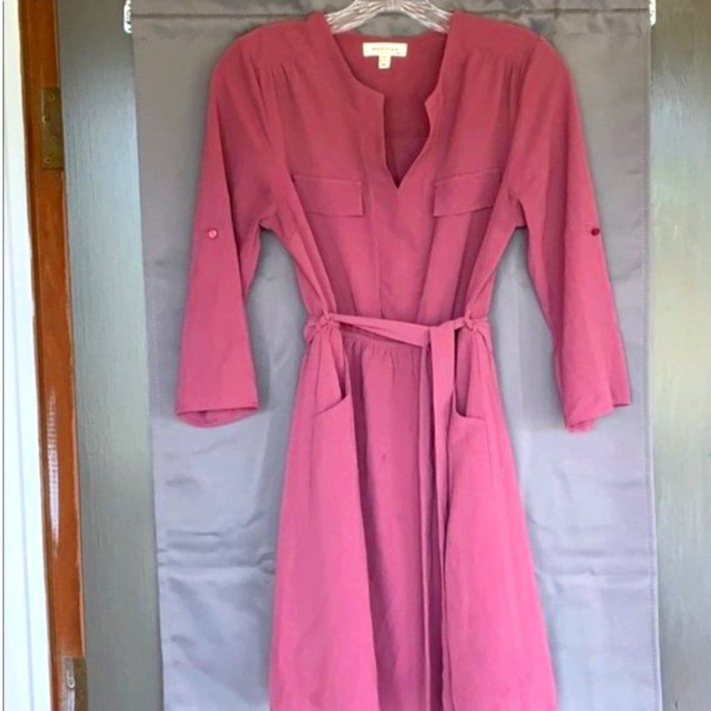 Monteau Half Sleeve Dress with Pockets and Waist Belt - Size M